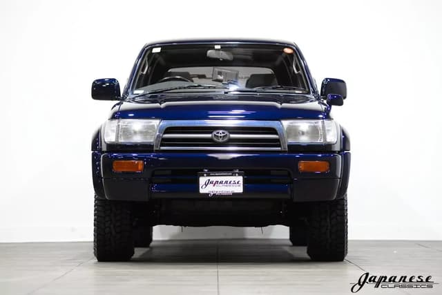 1996 Toyota Hilux JDM car for sale — photo 2 of 25