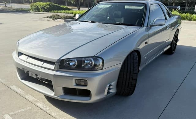 1998 Nissan Skyline JDM car for sale — photo 23 of 25