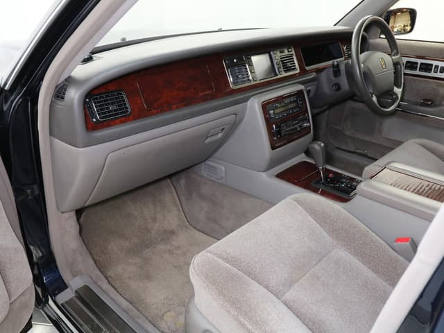 1997 Toyota Century JDM car for sale — photo 15 of 25
