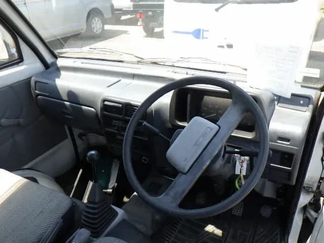 1993 Daihatsu Hijet JDM car for sale — photo 8 of 12