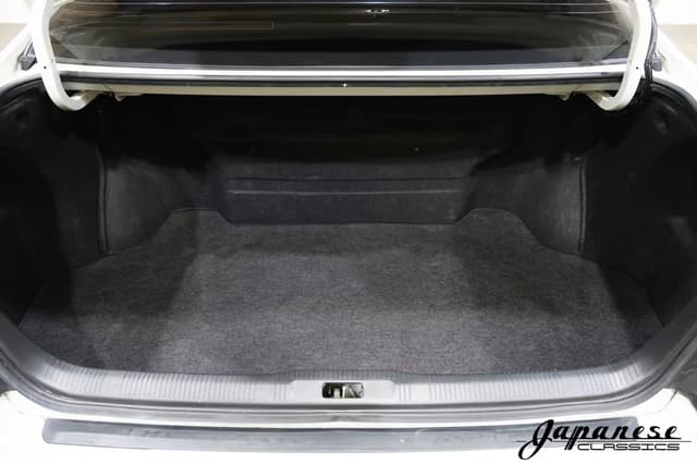 1996 Nissan Cima JDM car for sale — photo 23 of 25