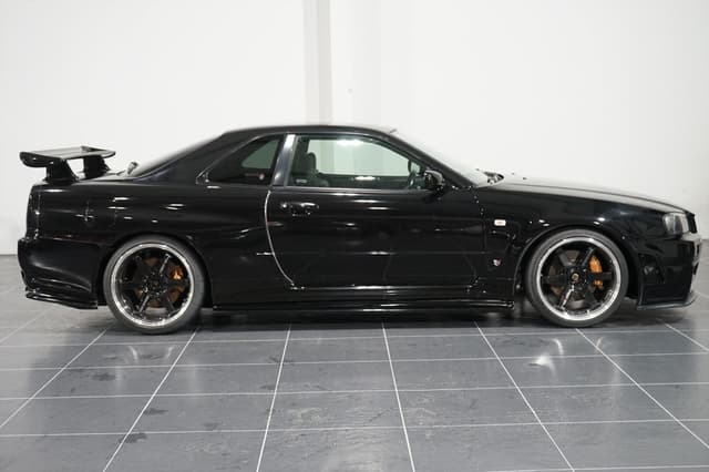 2001 Nissan Skyline JDM car for sale — photo 5 of 25