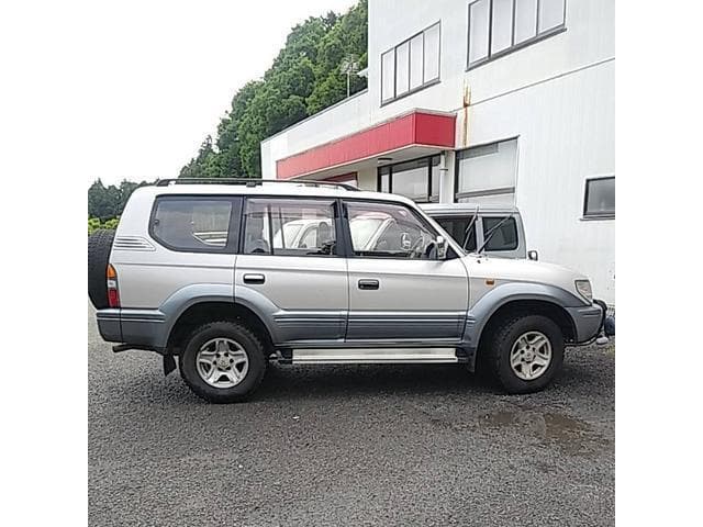 1996 Toyota Land Cruiser JDM car for sale — photo 7 of 16