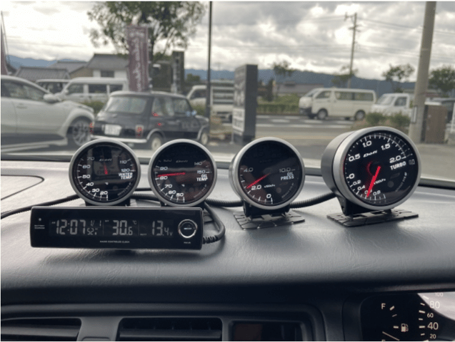 1998 Toyota Chaser JDM car for sale — photo 13 of 25