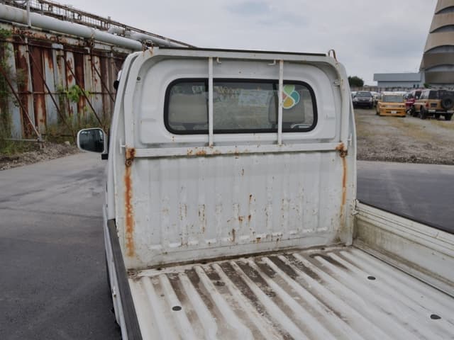 2002 Mitsubishi Minicab JDM car for sale — photo 14 of 25