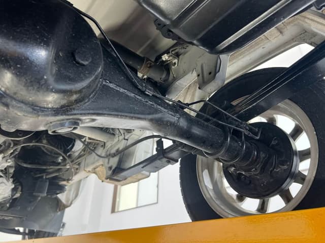 2000 Daihatsu Hijet JDM car for sale — photo 21 of 24