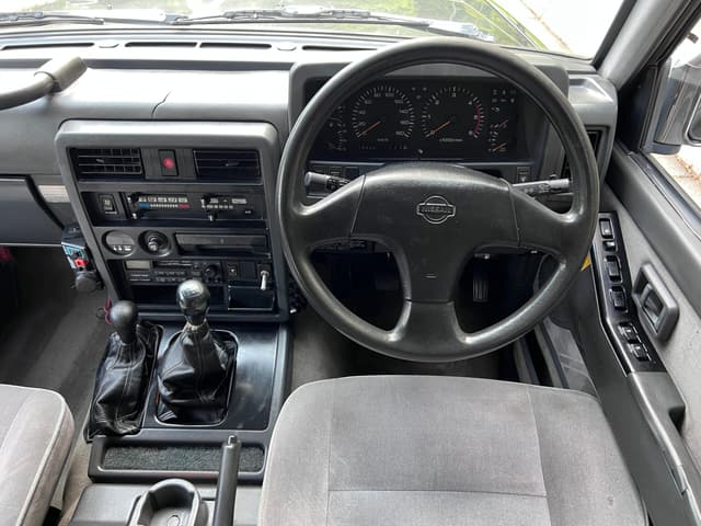 1991 Nissan Safari JDM car for sale — photo 15 of 23