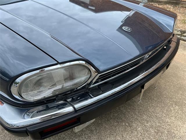 1990 Jaguar JDM car for sale — photo 8 of 15
