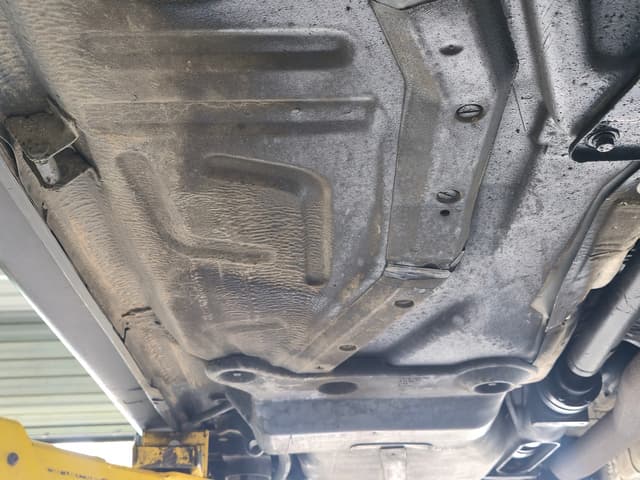 1998 Volvo V70 JDM car for sale — photo 4 of 25