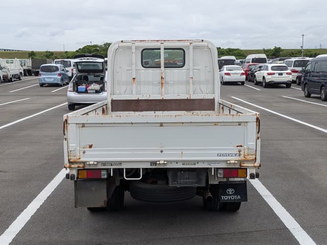 2005 Toyota Toyoace JDM car for sale — photo 4 of 10