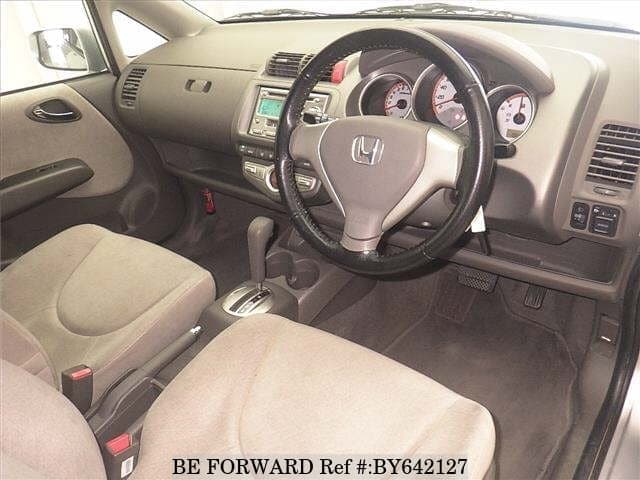 2006 Honda Fit JDM car for sale — photo 3 of 7