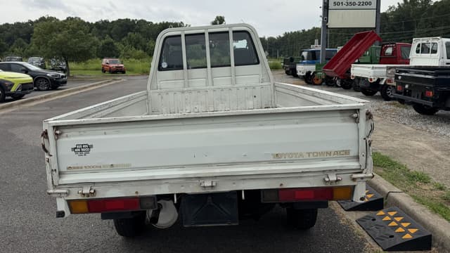 1996 Toyota Townace JDM car for sale — photo 8 of 9