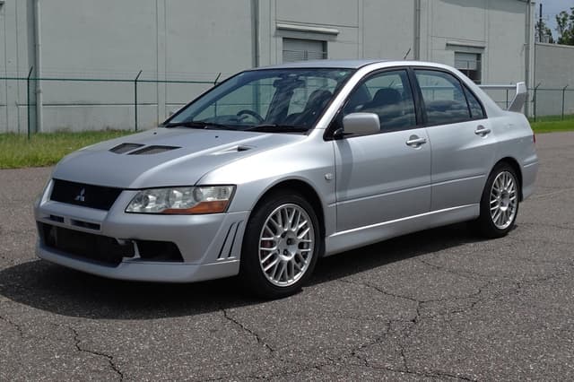 2001 Mitsubishi Lancer Evolution JDM car for sale — photo 11 of 19