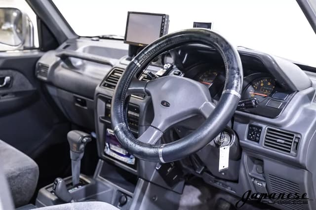 1994 Mitsubishi Pajero JDM car for sale — photo 13 of 25