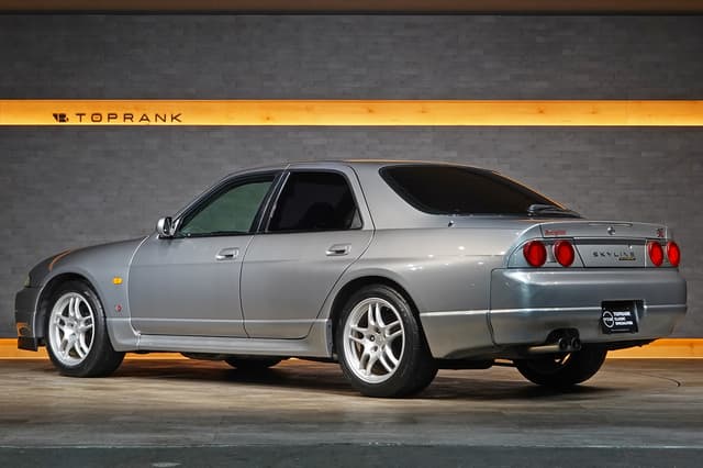 1998 Nissan Skyline JDM car for sale — photo 4 of 25