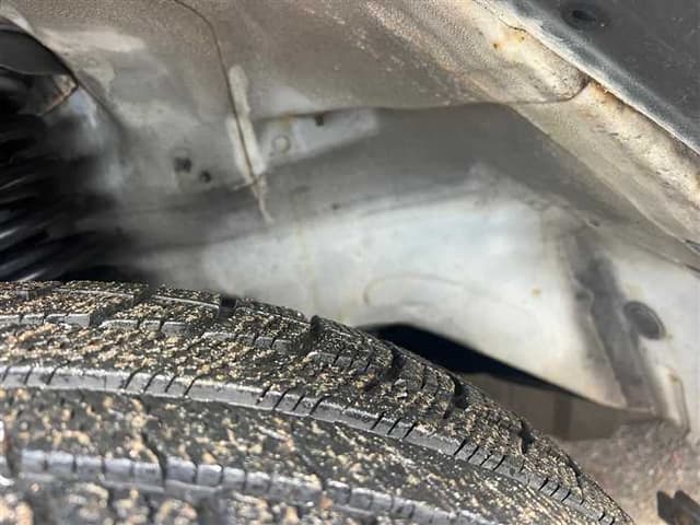 2000 Mitsubishi Pajero JDM car for sale — photo 23 of 25