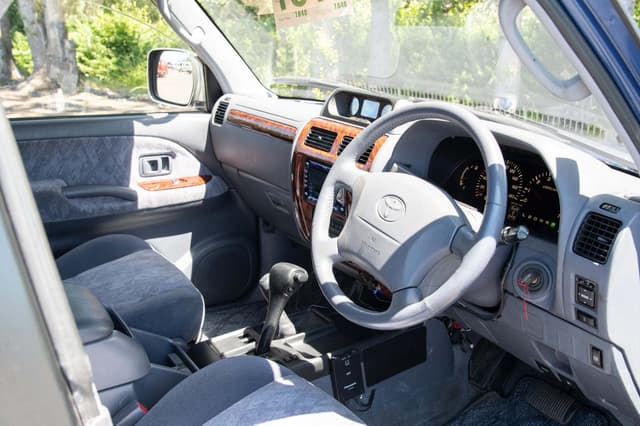 2001 Toyota Land Cruiser Prado JDM car for sale — photo 10 of 21