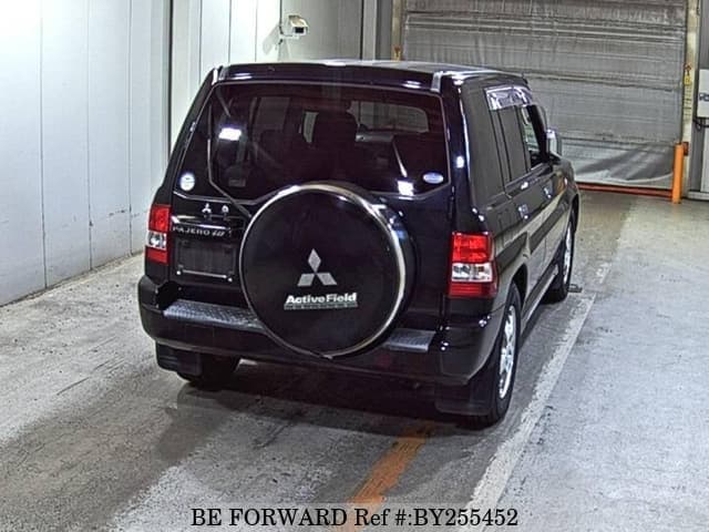 2007 Mitsubishi Pajero JDM car for sale — photo 2 of 5