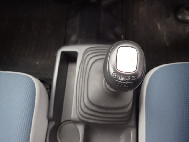 2007 Subaru Sambar JDM car for sale — photo 12 of 23