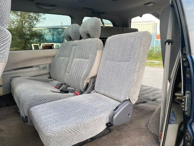 2000 Mitsubishi Delica JDM car for sale — photo 17 of 18