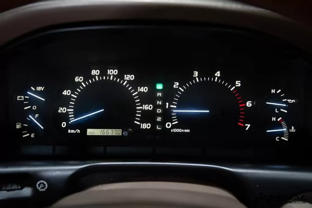 2000 Toyota Land Cruiser JDM car for sale — photo 13 of 25