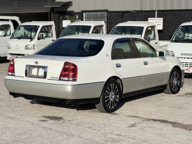 1999 Toyota Majesta JDM car for sale — photo 14 of 24