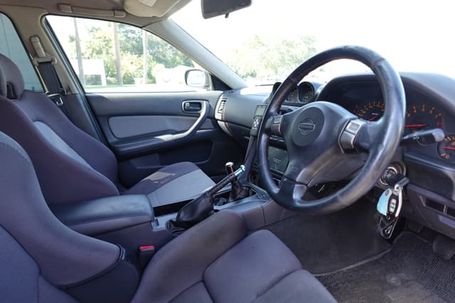 1998 Nissan Skyline JDM car for sale — photo 3 of 18