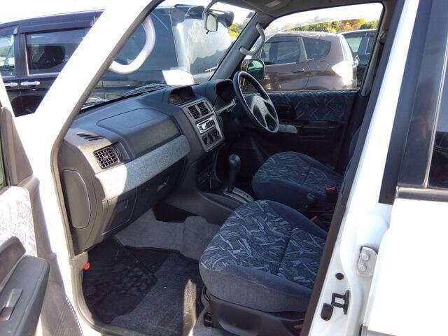 1999 Mitsubishi Pajero JDM car for sale — photo 6 of 6
