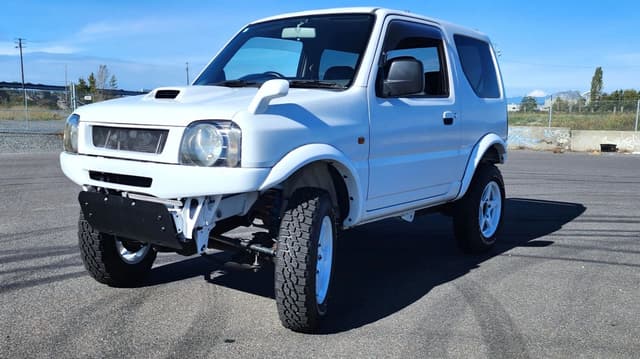1999 Suzuki Jimny JDM car for sale — photo 9 of 10