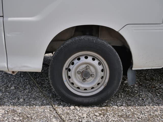 2001 Daihatsu Hijet JDM car for sale — photo 20 of 25