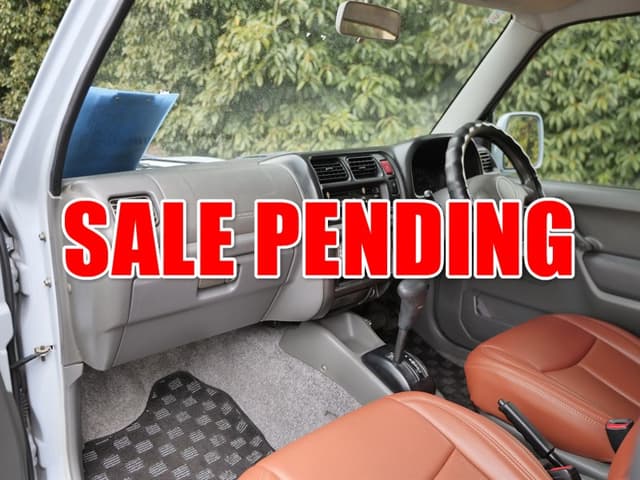 2001 Suzuki Jimny JDM car for sale — photo 23 of 25