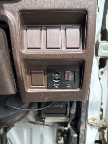 1990 Daihatsu Hijet JDM car for sale — photo 22 of 25