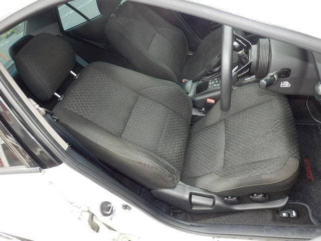 2001 Toyota Altezza JDM car for sale — photo 12 of 20