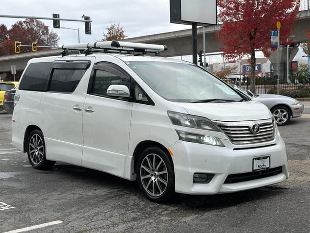 2010 Toyota Vellfire JDM car for sale — photo 8 of 21