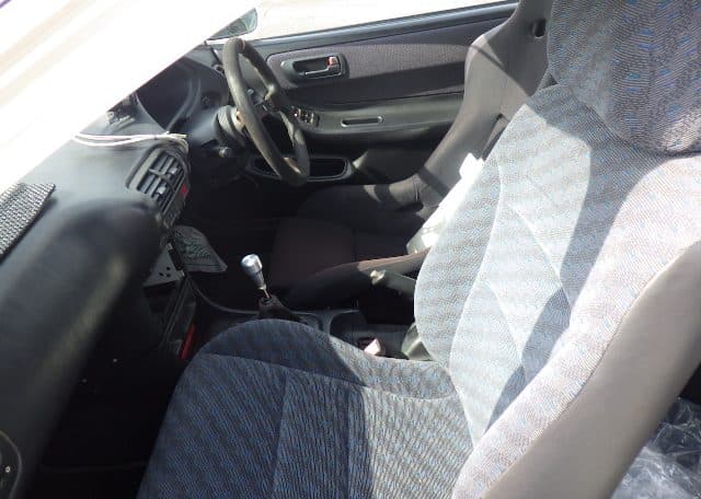 1998 Honda Integra JDM car for sale — photo 8 of 22