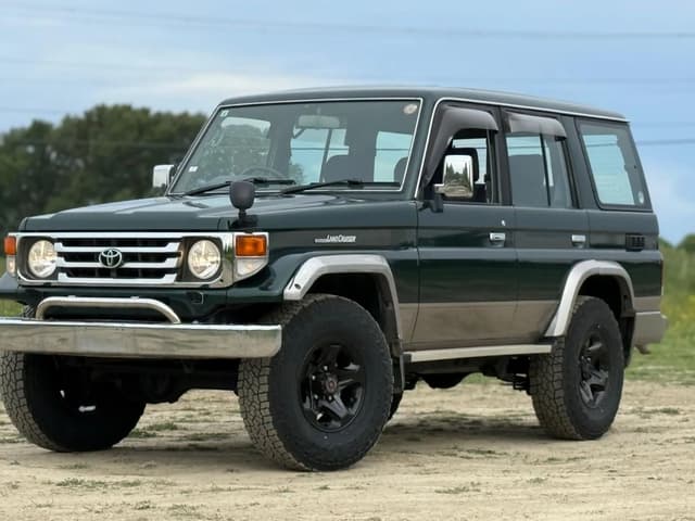 2000 Toyota Land Cruiser JDM car for sale — photo 2 of 10