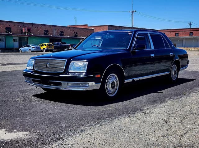 1998 Toyota Century JDM car for sale — photo 7 of 24