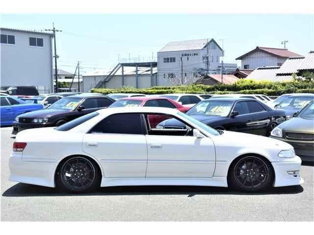 1998 Toyota Mark II JDM car for sale — photo 12 of 19