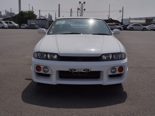 1996 Nissan Skyline JDM car for sale — photo 2 of 25