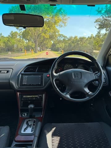 2000 Honda Accord JDM car for sale — photo 18 of 28