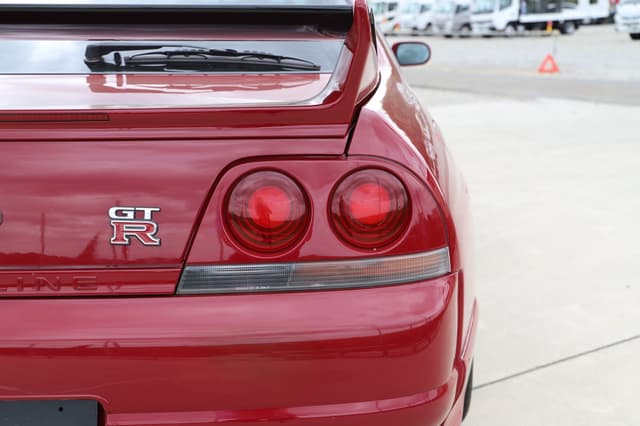 1997 Nissan Skyline JDM car for sale — photo 10 of 25