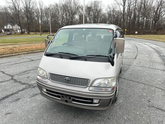 1996 Toyota HiAce JDM car for sale — photo 6 of 11