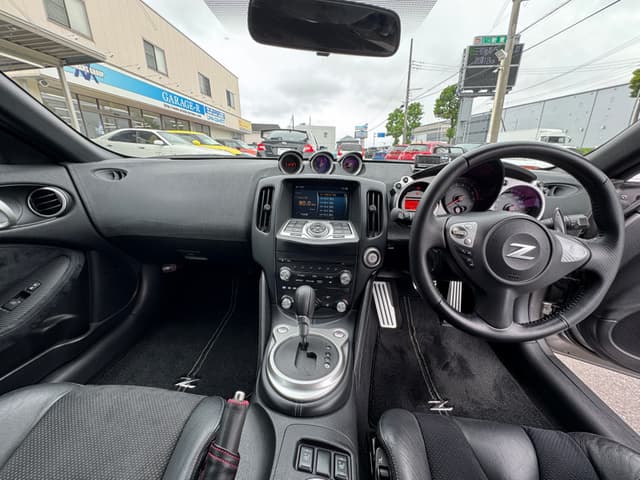 2009 Nissan Fairlady Z JDM car for sale — photo 4 of 25