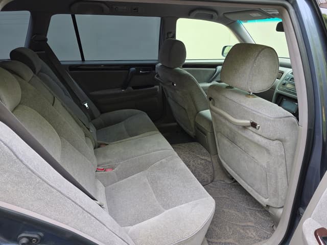 2001 Toyota Crown JDM car for sale — photo 12 of 15