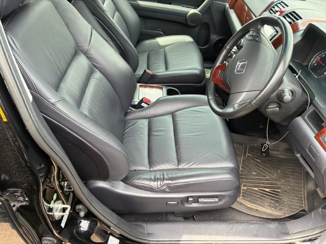 2010 Honda CR-V JDM car for sale — photo 11 of 18