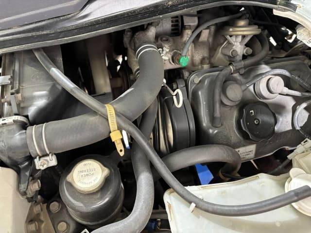 1997 Mitsubishi Minicab JDM car for sale — photo 8 of 25
