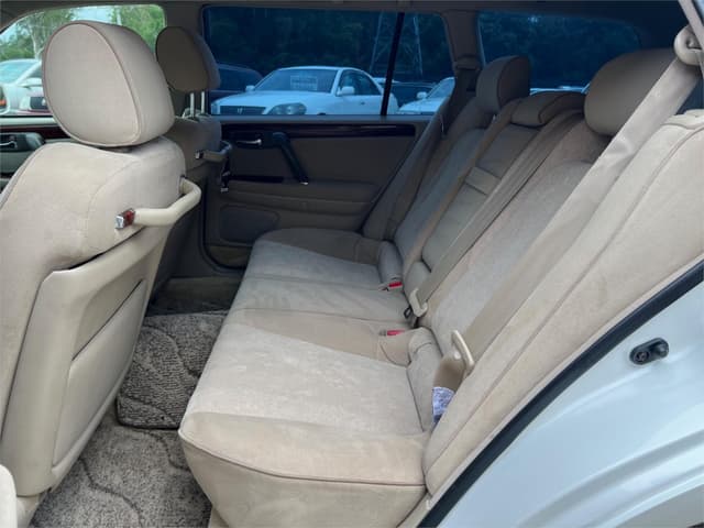2003 Toyota Crown JDM car for sale — photo 14 of 16