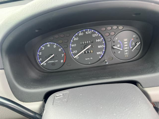 1999 Honda CR-V JDM car for sale — photo 9 of 13