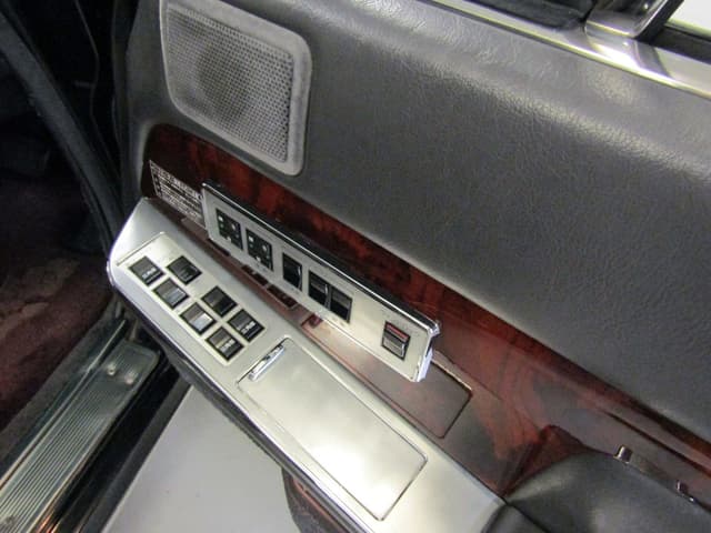 1991 Toyota Century JDM car for sale — photo 25 of 25