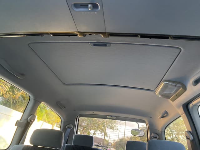 1999 Toyota Estima JDM car for sale — photo 3 of 17